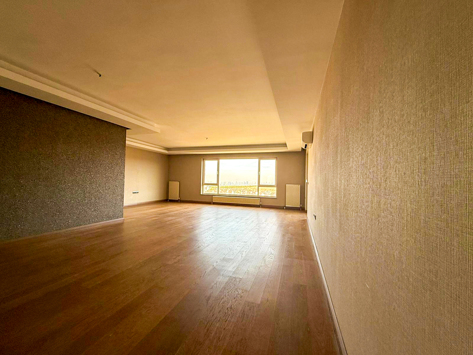 BEYSU KONAKLARI SATILIK 4+2 ŞEHİR VE PEYZAJ MANZARALI 