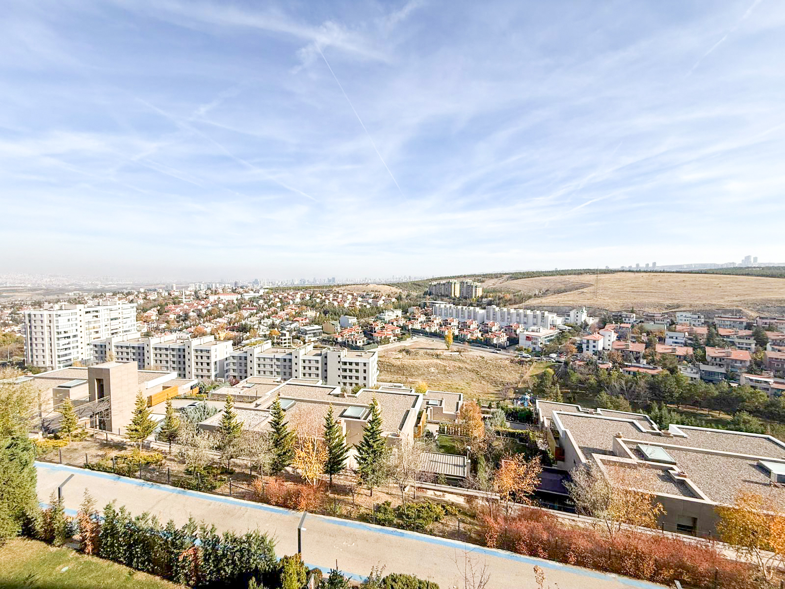 BEYSU KONAKLARI SATILIK 4+2 ŞEHİR VE PEYZAJ MANZARALI 